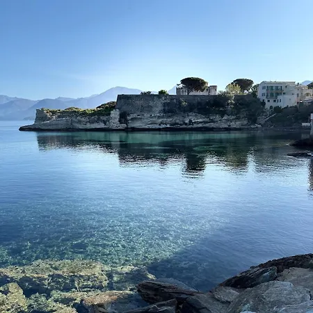 2 Piscine Terrasse Saint Florent