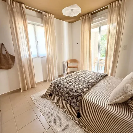 2 Piscine Terrasse Saint Florent Apartament *