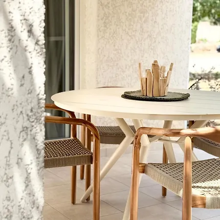 2 Piscine Terrasse Saint Florent * Олетта