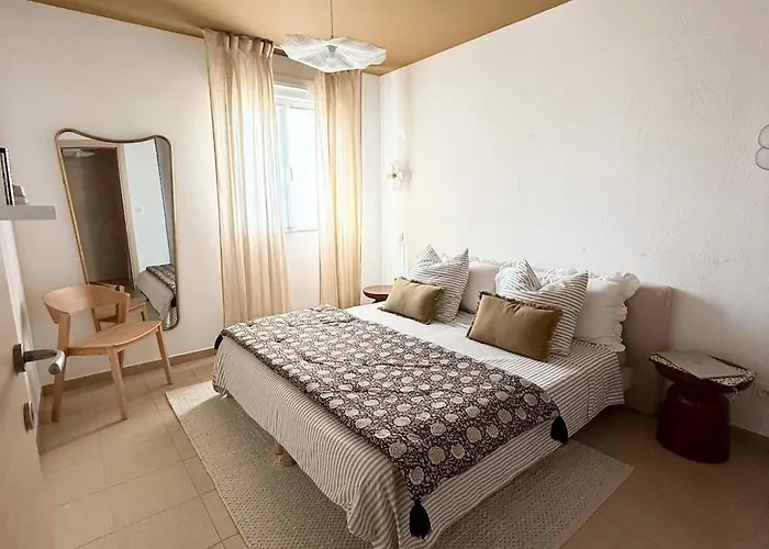 公寓 2 Piscine Terrasse Saint Florent 奥莱塔