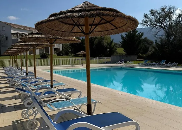 公寓 2 Piscine Terrasse Saint Florent 奥莱塔